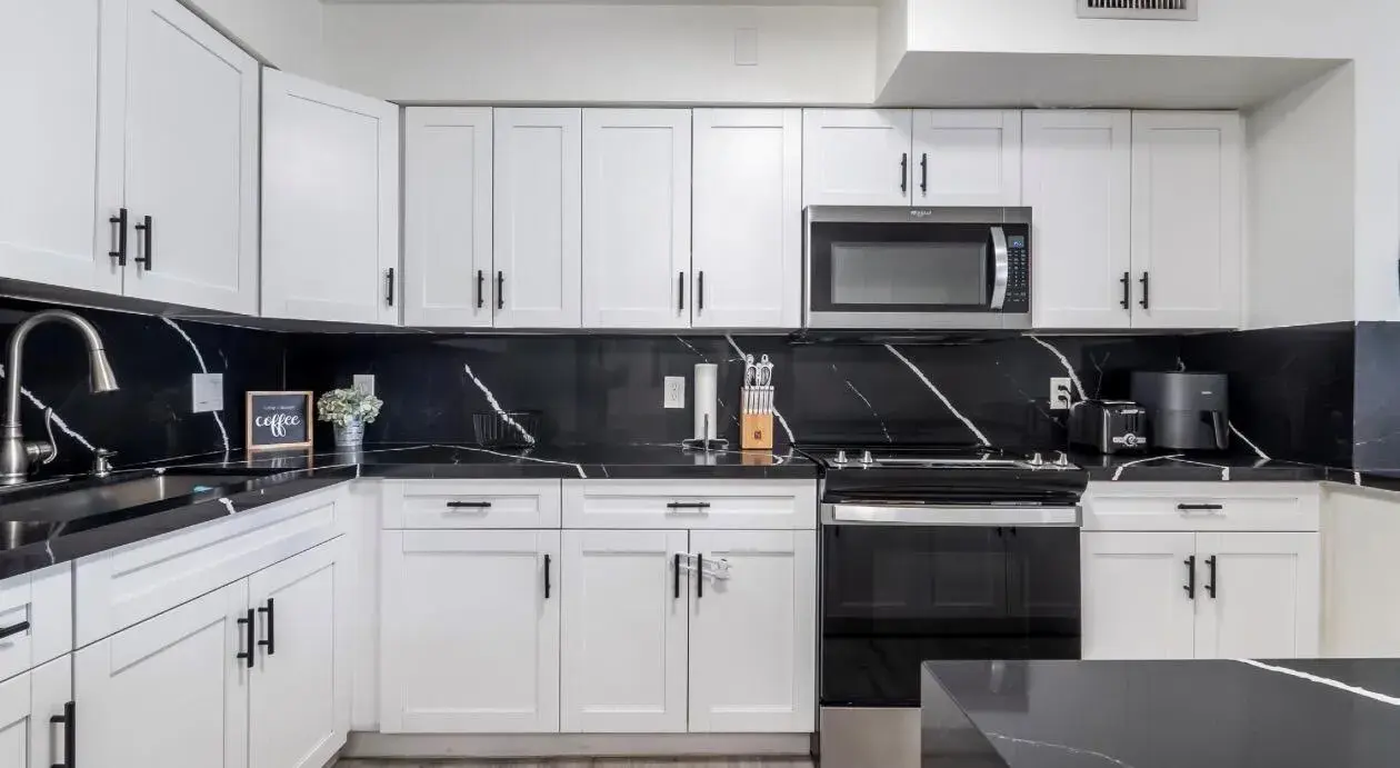 542 NW 47th Avenue, Plantation FL 33317