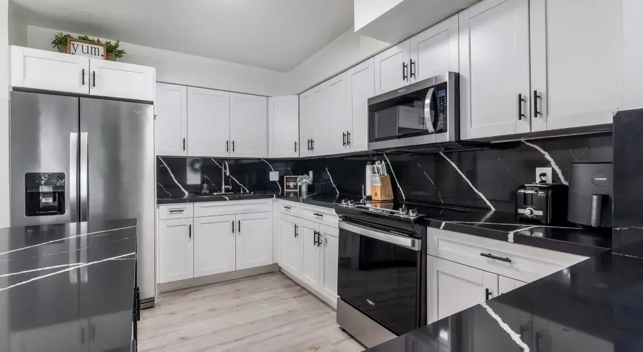 542 NW 47th Avenue, Plantation FL 33317