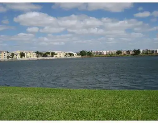 2647 NW 33rd Street # 2310, Oakland Park FL 33309 photo 3