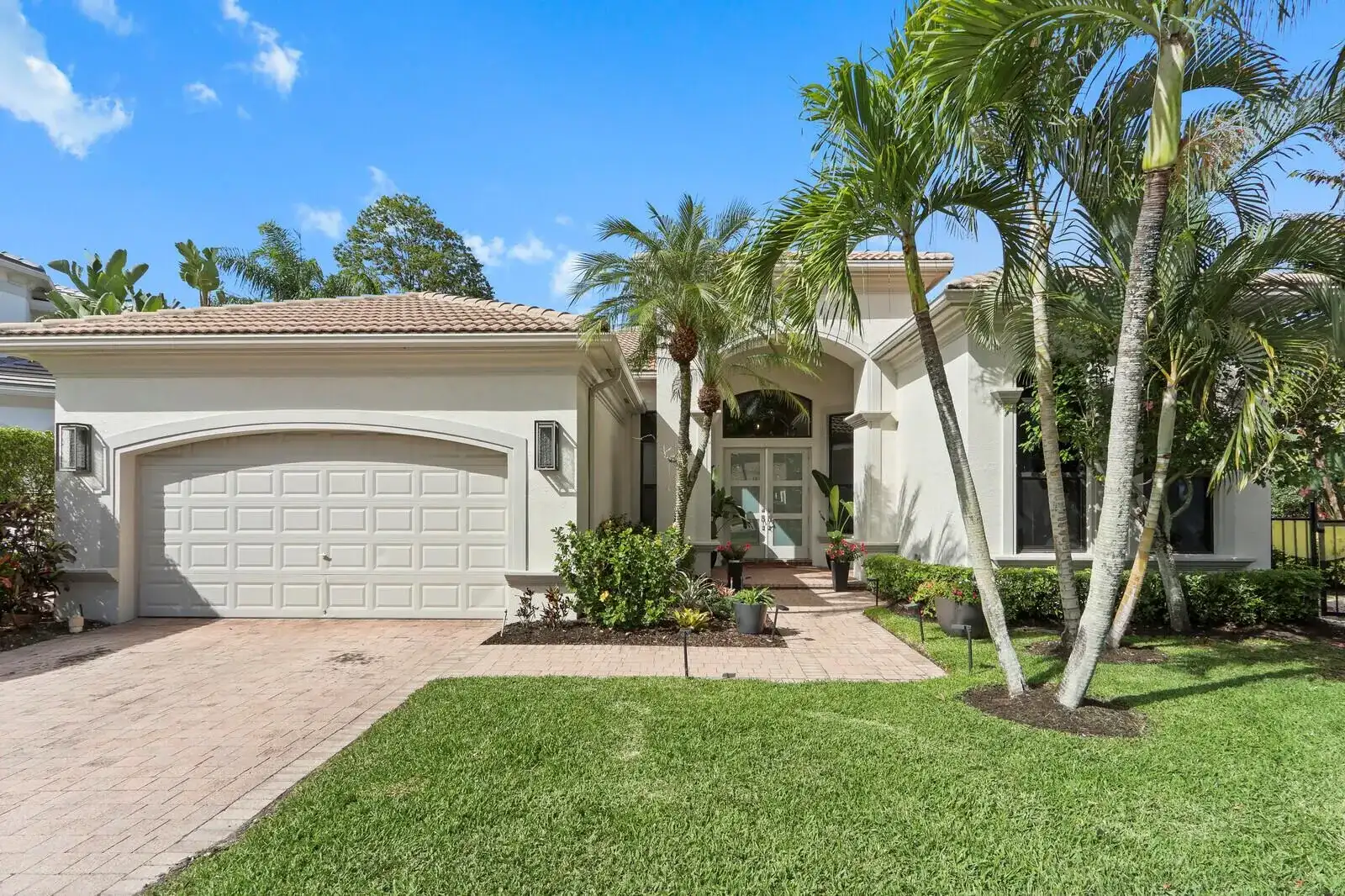 408 Vía Placita, Palm Beach Gardens FL 33418