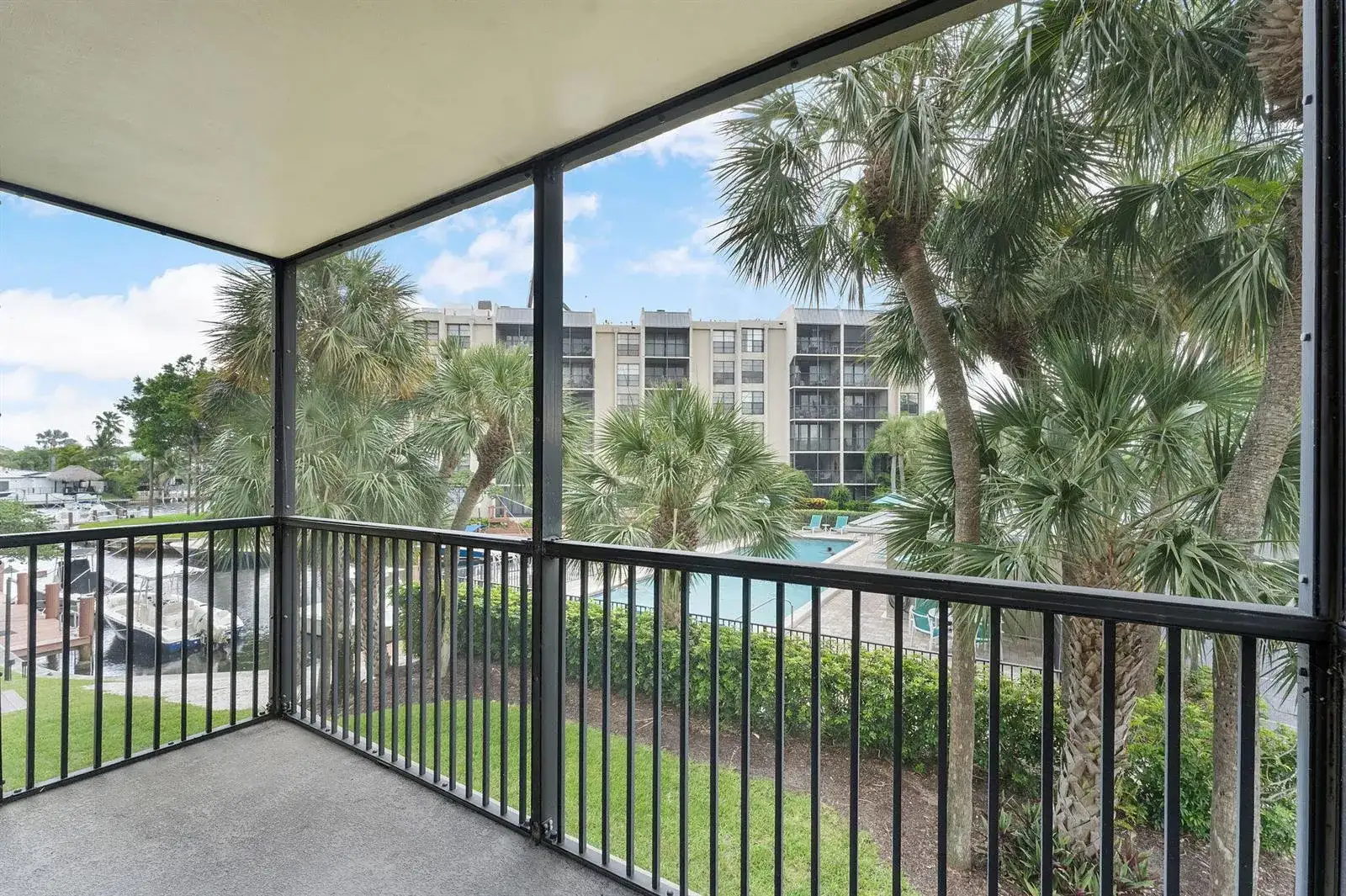 20 Royal Palm Way # 2060, Boca Raton FL 33432 photo 3