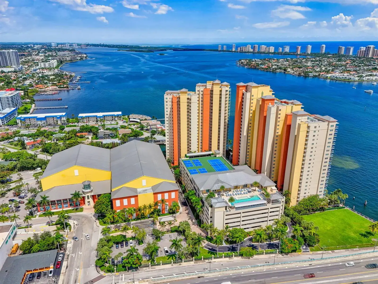 2650 Lake Shore Drive # 2303, Riviera Beach FL 33404