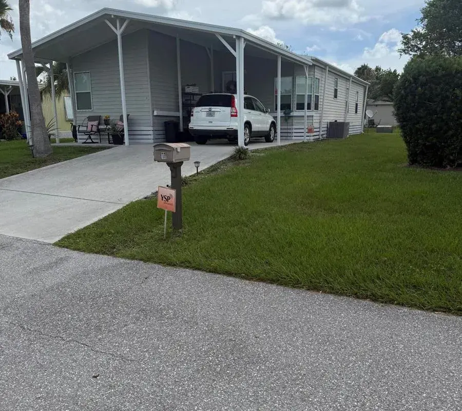 11 Nuevo Leon Road, Port St. Lucie FL 34952