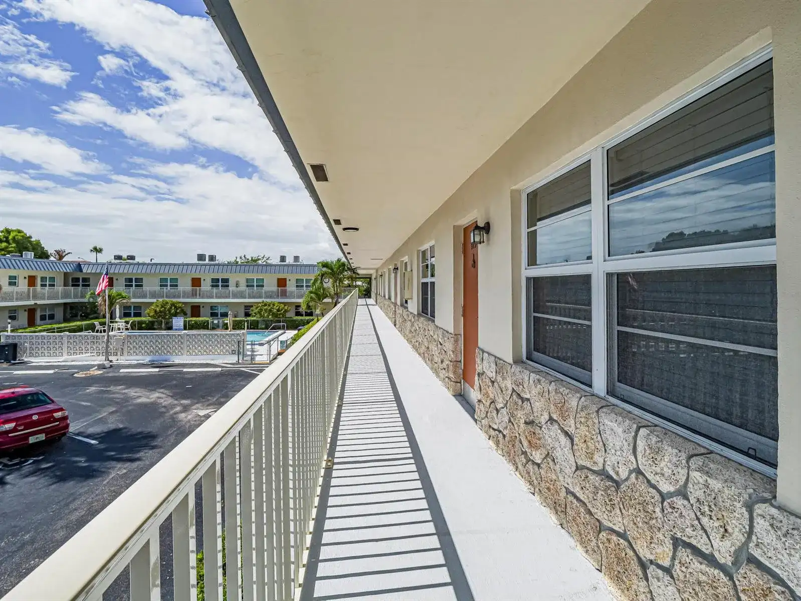 923 22nd Place # 219, Vero Beach FL 32960 photo 3