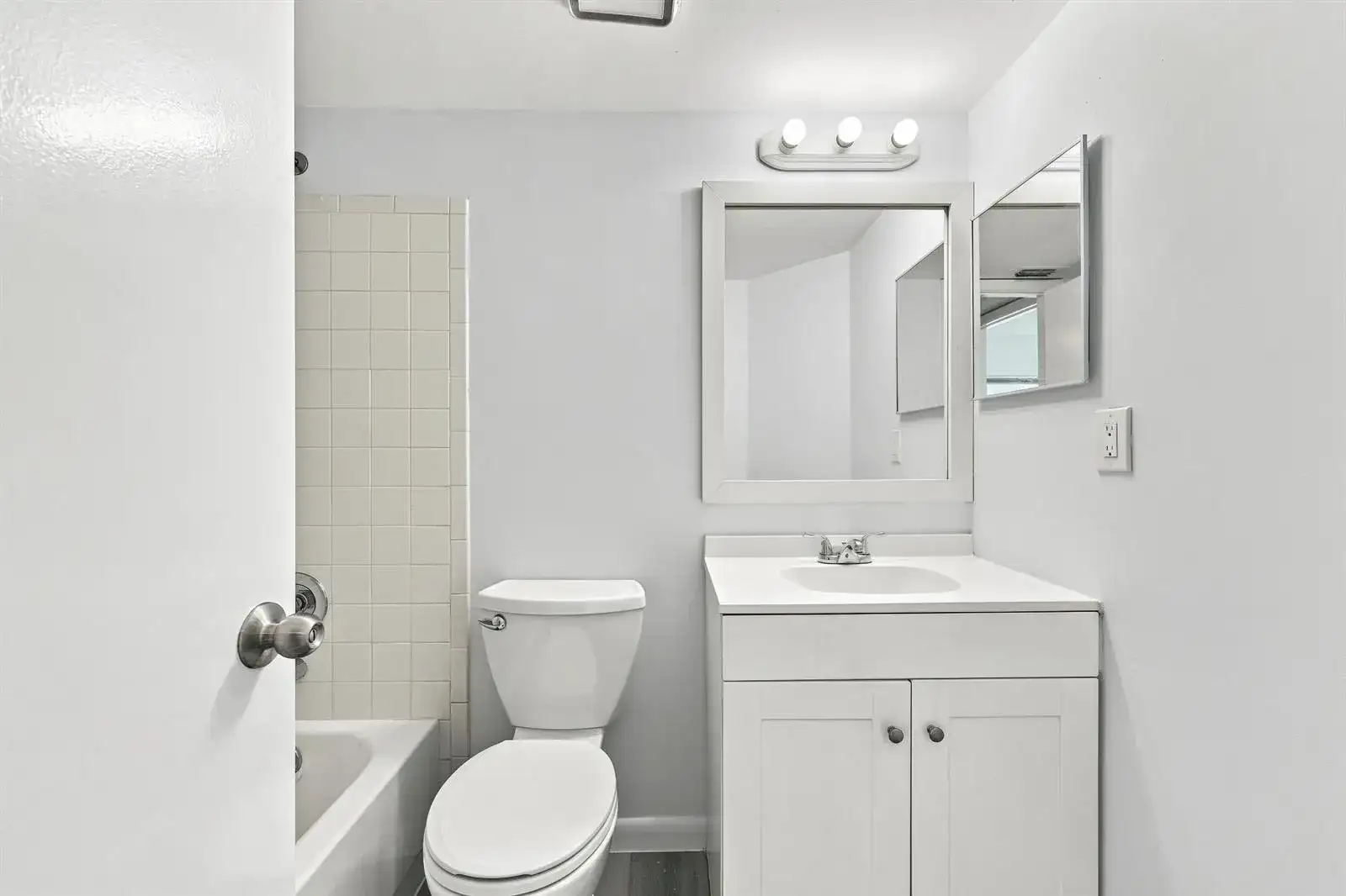8820 Royal Palm Boulevard # 4, Coral Springs FL 33065 photo 3