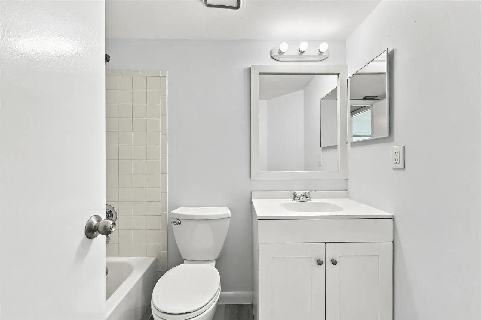 8820 Royal Palm Boulevard # 4, Coral Springs FL 33065