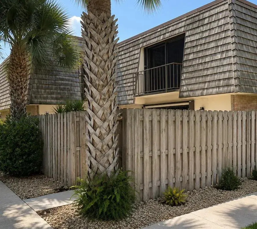 234 Lake Arbor Drive, Palm Springs FL 33461