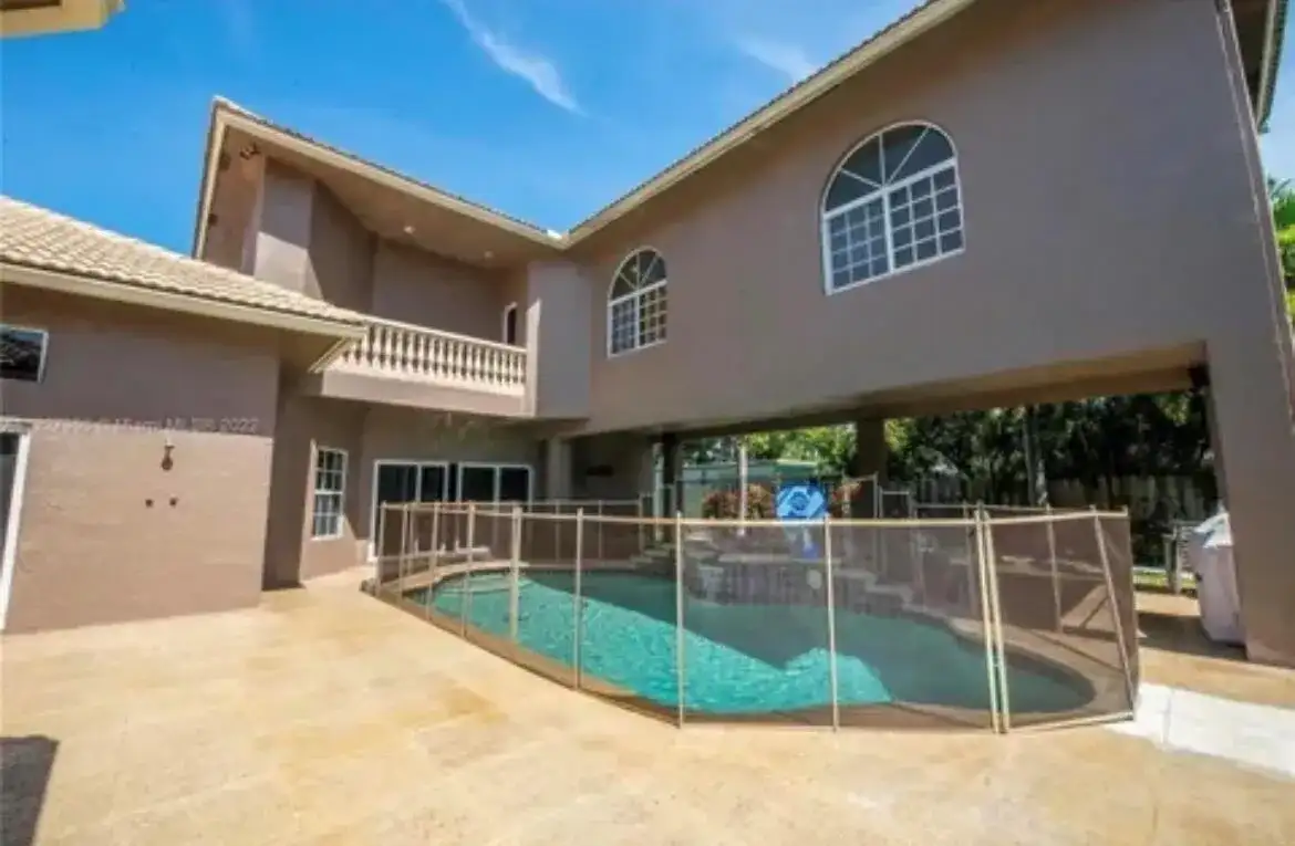 423 NE 3rd Street, Pompano Beach FL 33060 photo 5