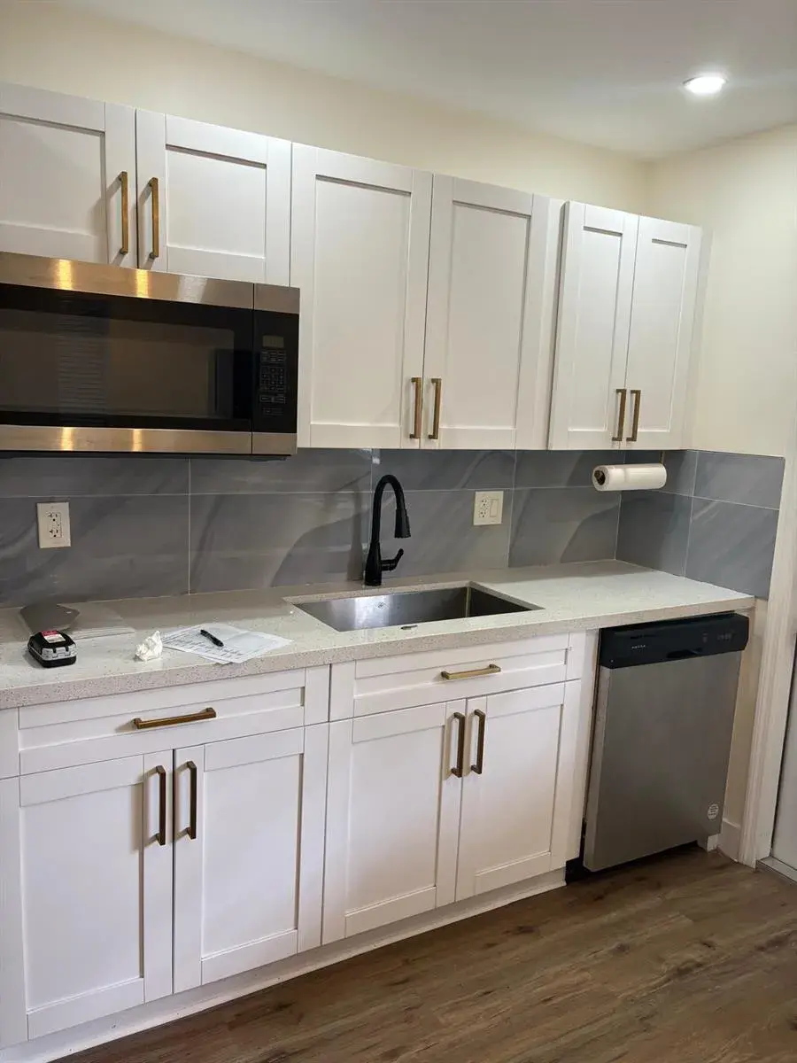 2889 SW 19th Place # B, Fort Lauderdale FL 33312