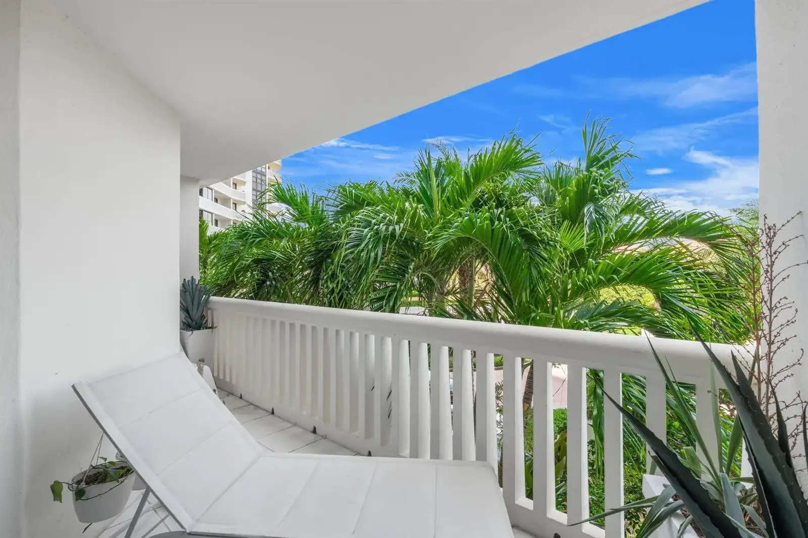 1000 Island Boulevard # 305, Aventura FL 33160 photo 3