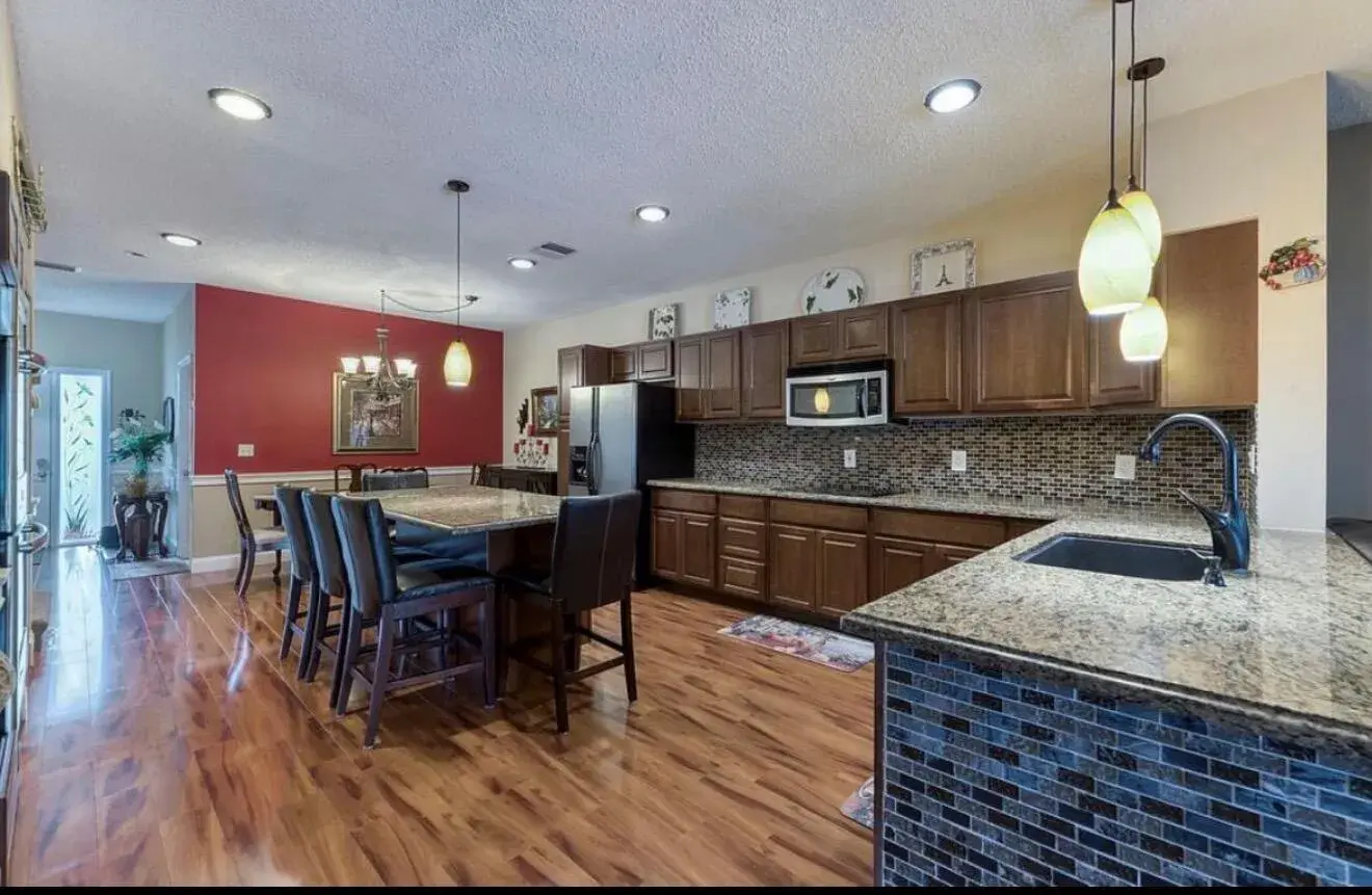 9217 Boca Gardens Circle S # D, Boca Raton FL 33496