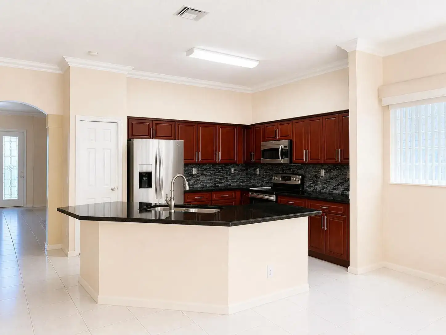 7651 Normande Court, Margate FL 33063 photo 4