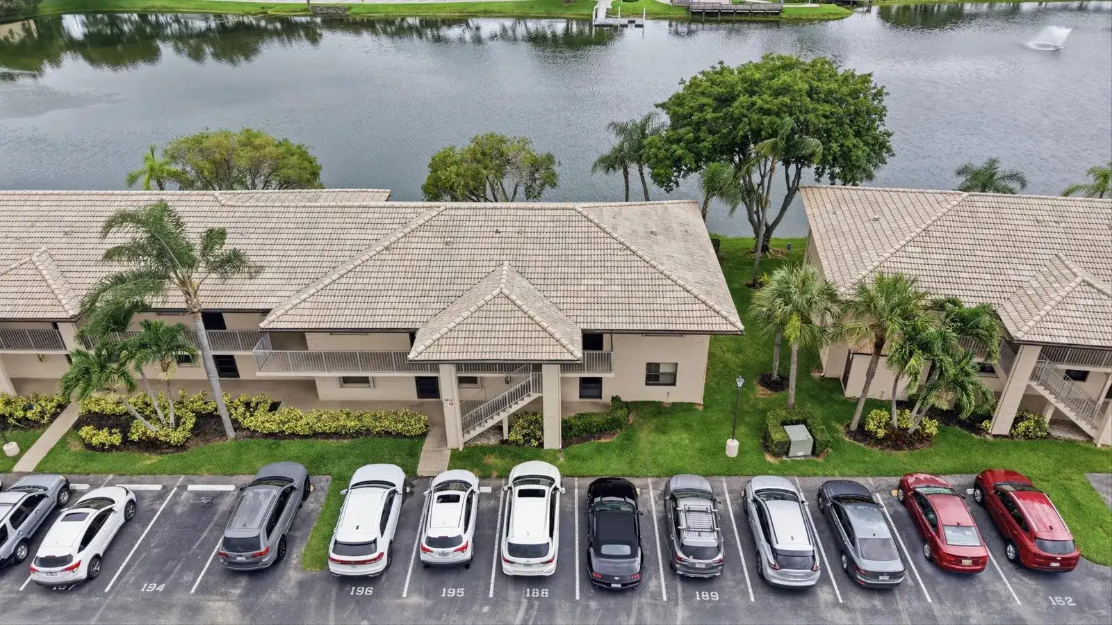 5501 Lakeside Drive # 207, Margate FL 33063 photo 2