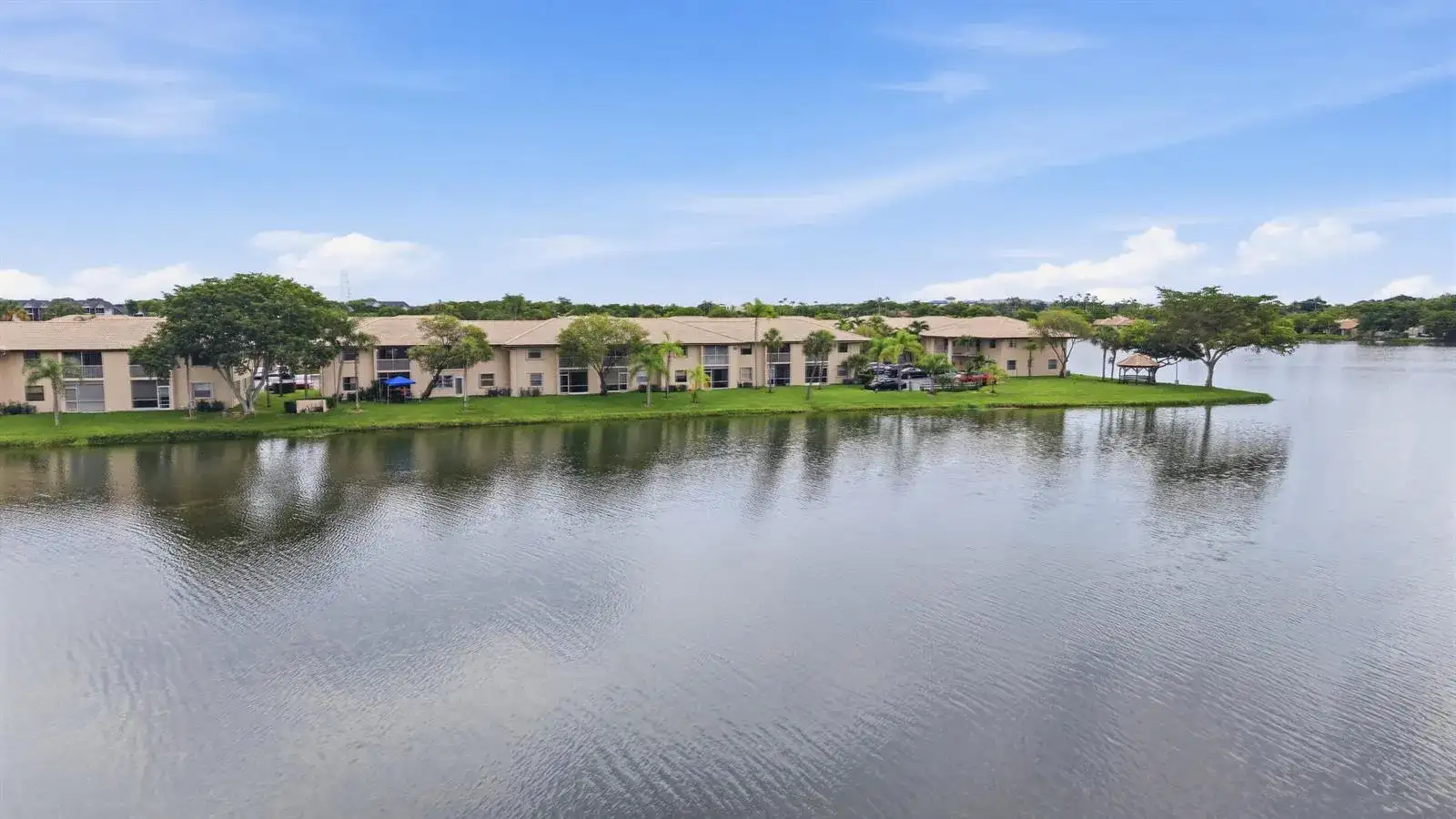 5501 Lakeside Drive # 207, Margate FL 33063 photo 3