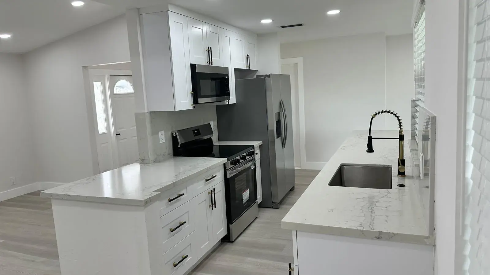 3261 SW 4th Street, Deerfield Beach FL 33442