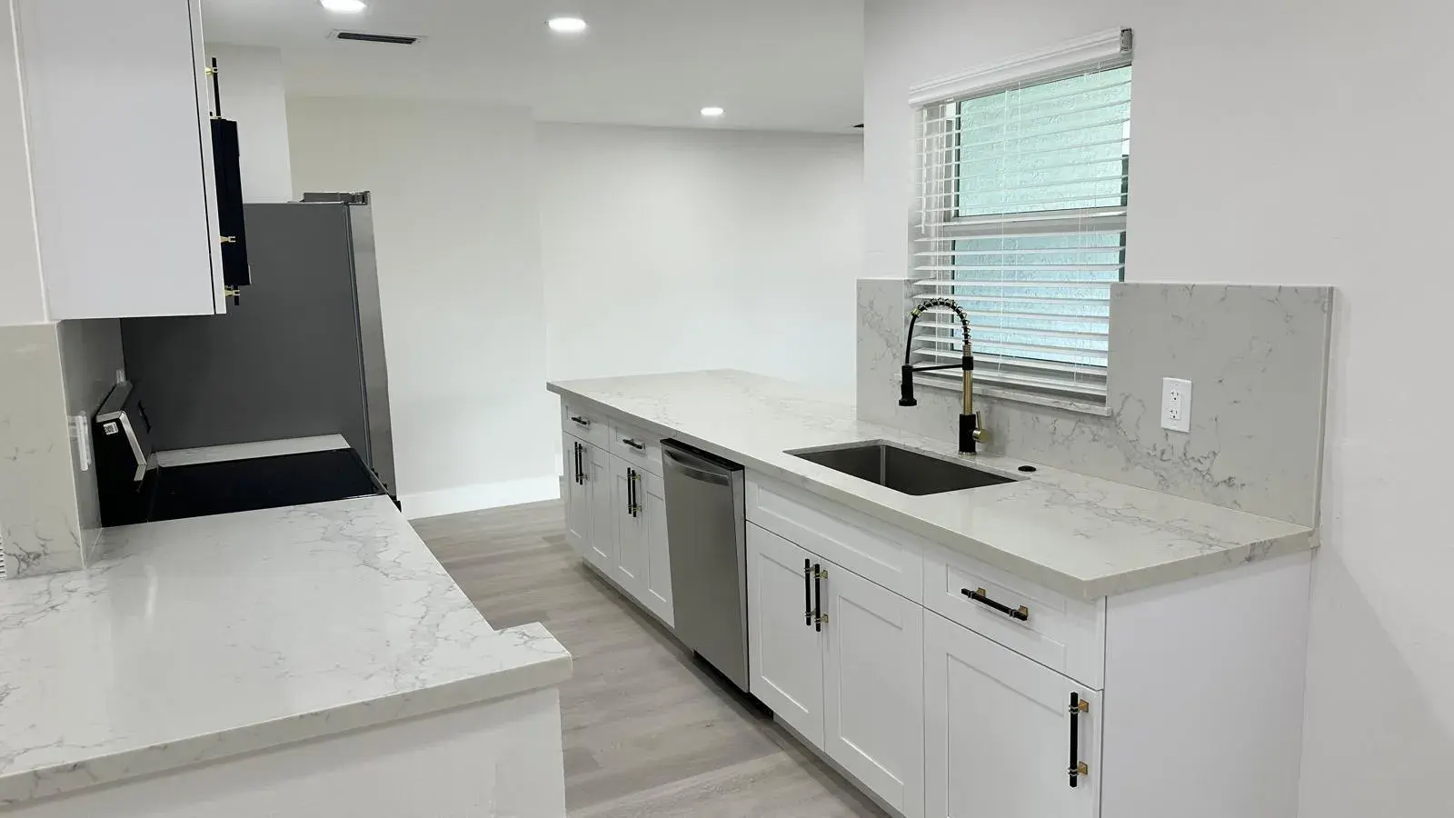 3261 SW 4th Street, Deerfield Beach FL 33442