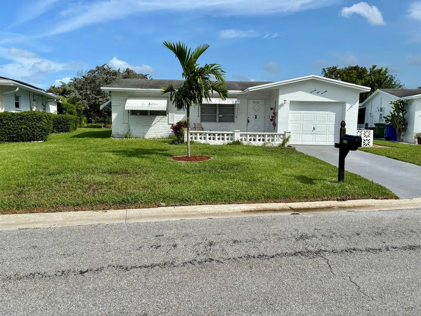7470 NW 7th Place, Margate FL 33063