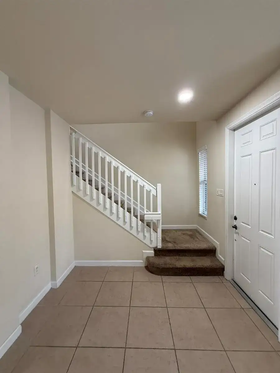 17093 SW 93rd Street, Miami FL 33196 photo 3