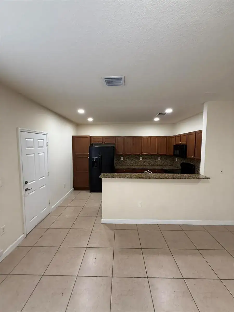 17093 SW 93rd Street, Miami FL 33196 photo 5