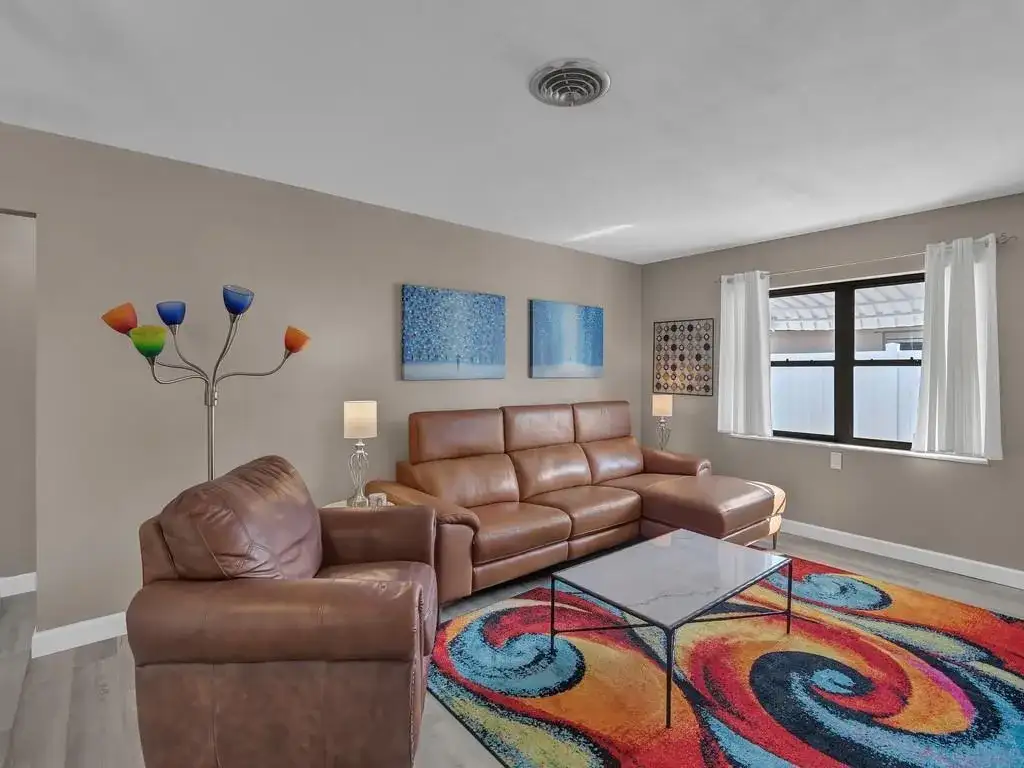 476 19th Place, Vero Beach FL 32960 photo 3