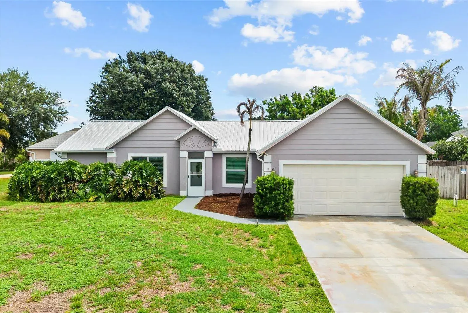 697 SW Jeanne Avenue, Port St. Lucie FL 34953