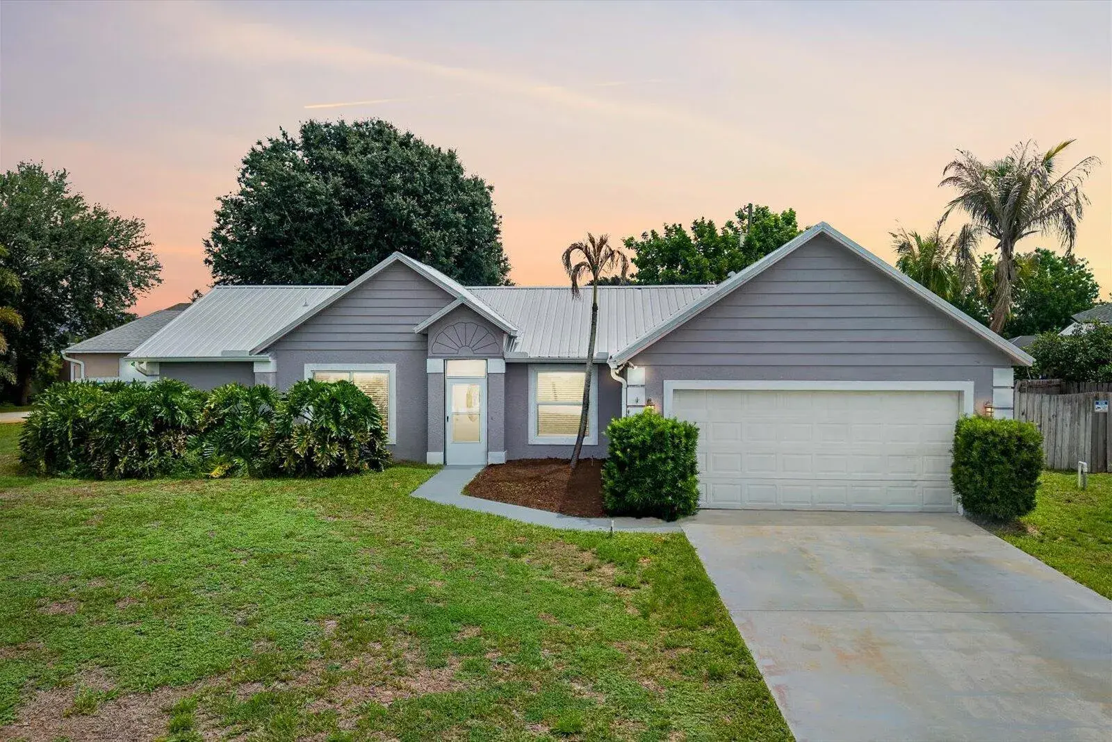 697 SW Jeanne Avenue, Port St. Lucie FL 34953