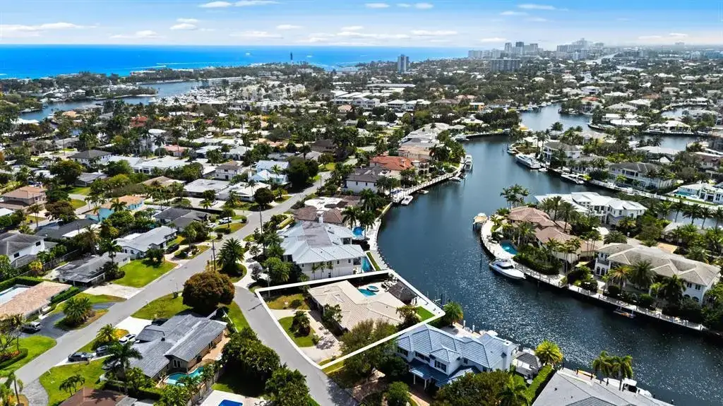 2600 NE 33rd Street NE, Lighthouse Point FL 33064 photo 4