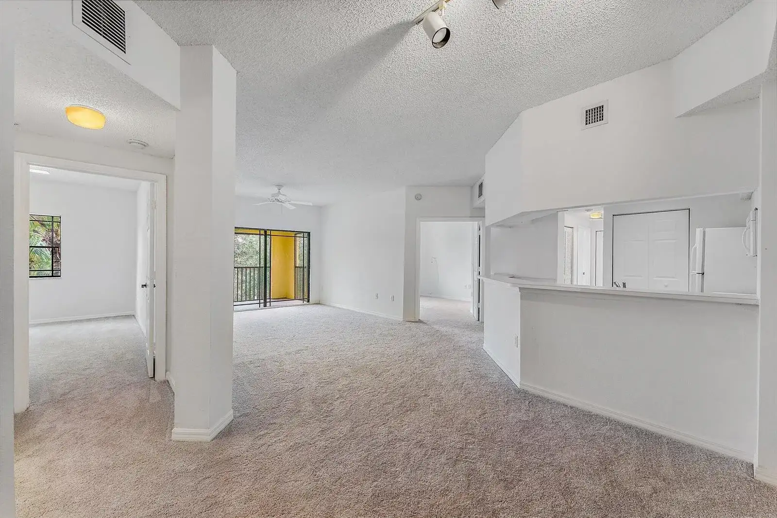 2727 Anzio Court # 301, Palm Beach Gardens FL 33410 photo 3