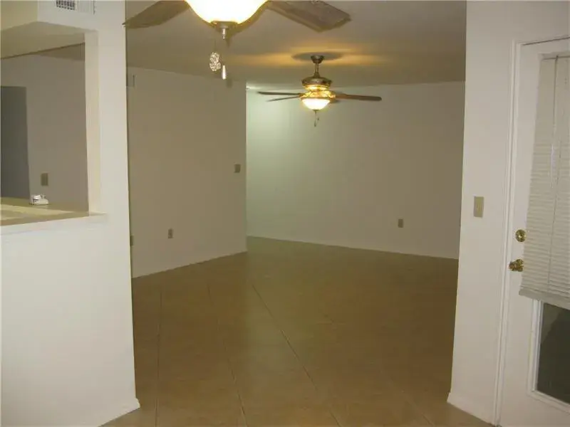 2647 NW 33rd Street # 2305, Oakland Park FL 33309