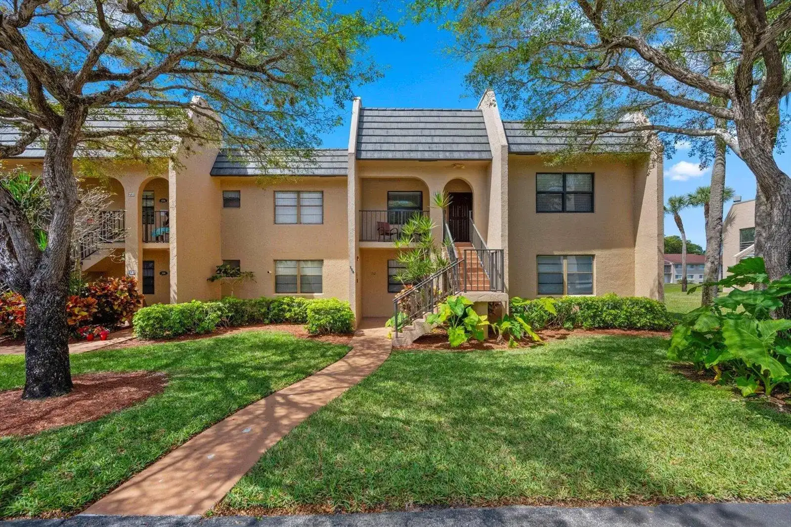 145 Lake Nancy Lane # 232, West Palm Beach FL 33411 photo 4