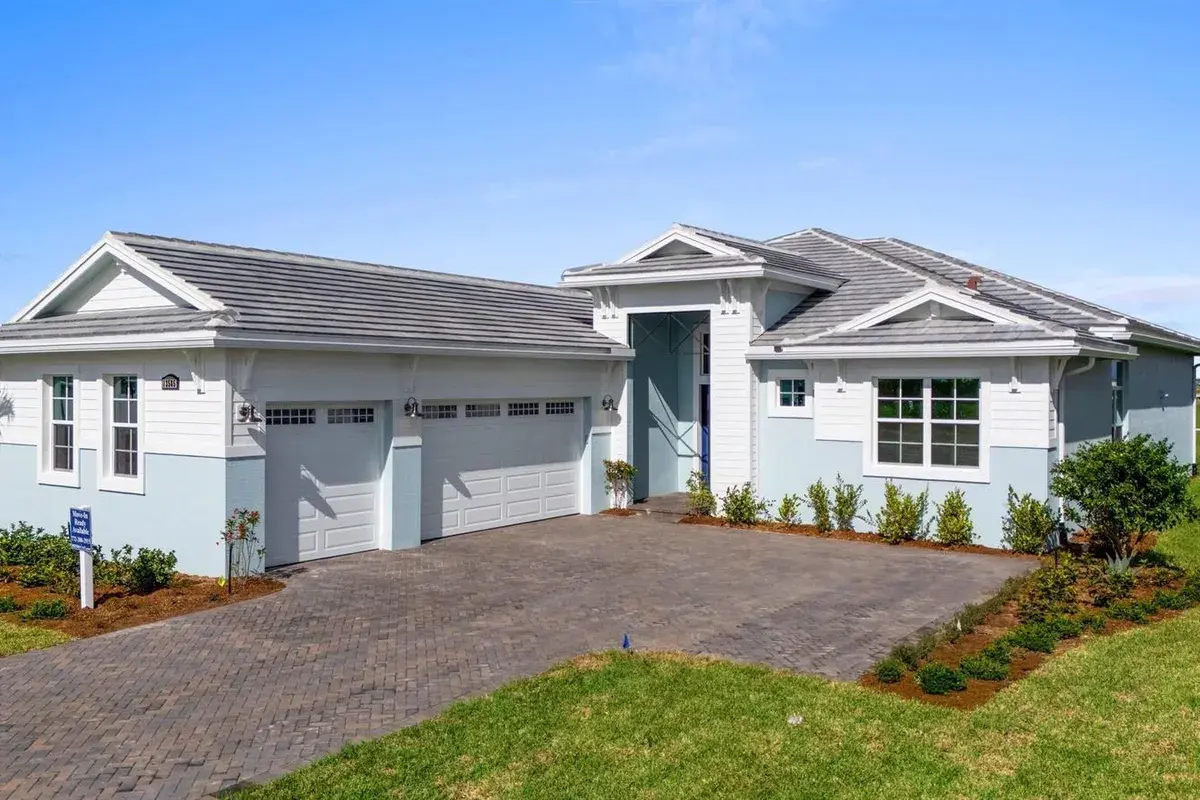 13585 SW Shinnecock Drive, Port St. Lucie FL 34987