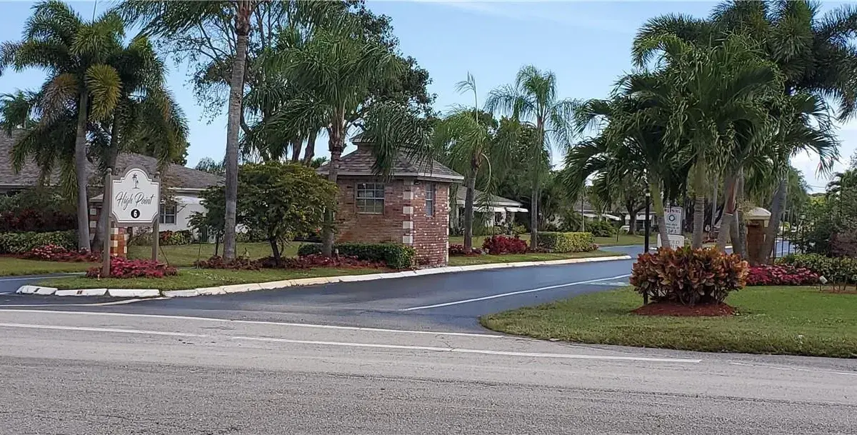 1107 Cir Terrace W, Delray Beach FL 33445