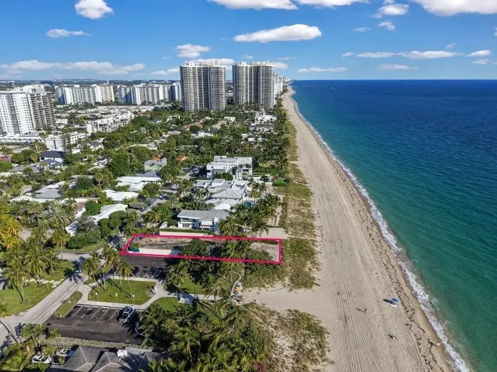 2900 N Atlantic Boulevard, Fort Lauderdale FL 33308