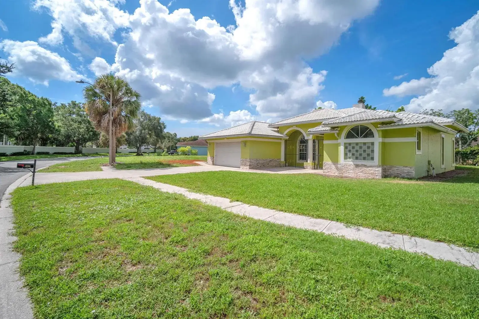 4100 Temple Street, West Palm Beach FL 33407 photo 2