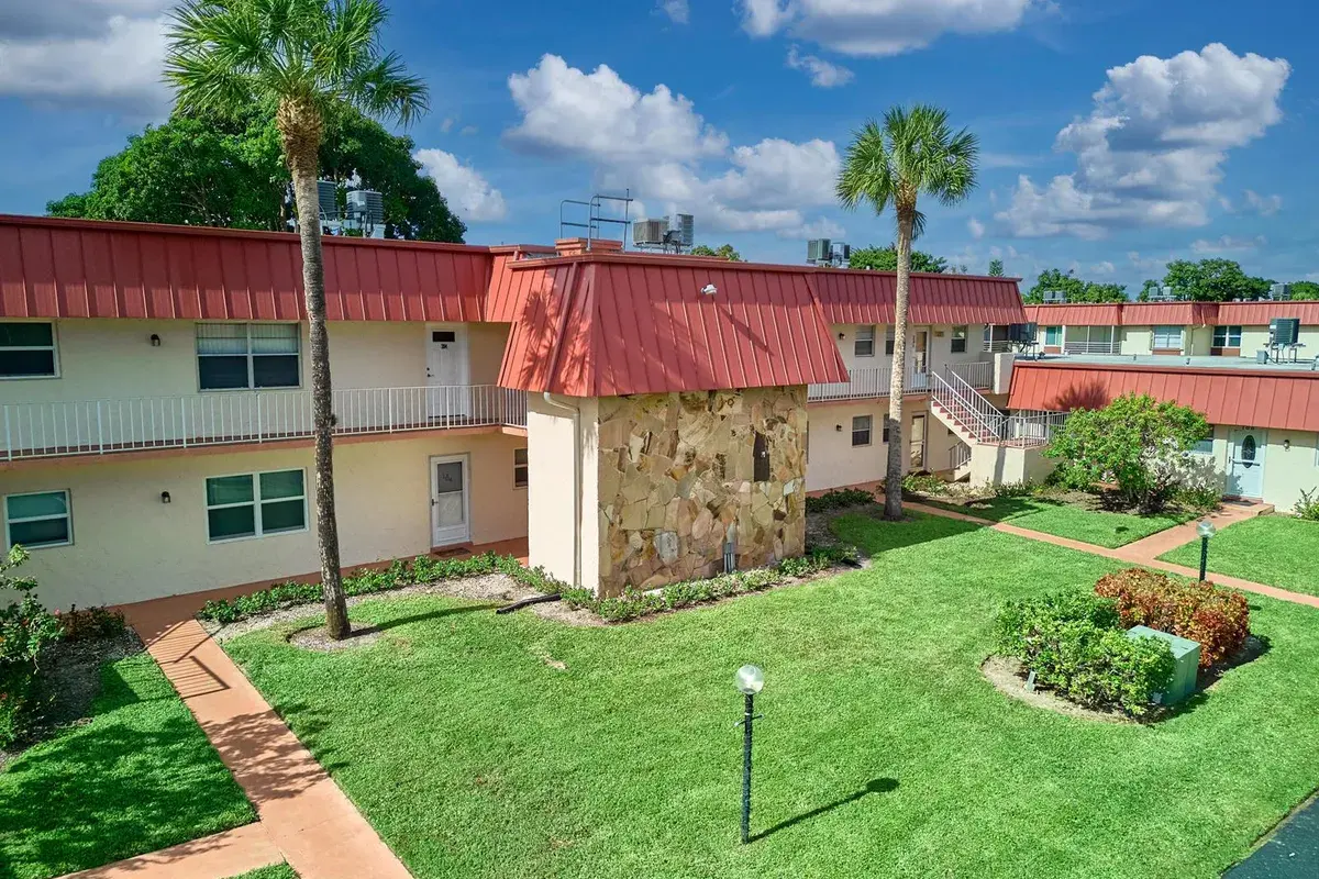 12021 W Greenway Drive, Royal Palm Beach FL 33411
