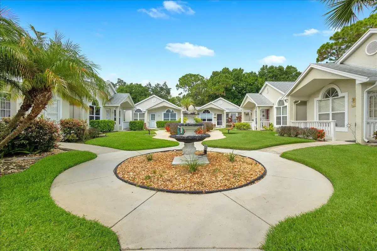1189 NW Lombardy Drive, Port St. Lucie FL 34986 photo 2