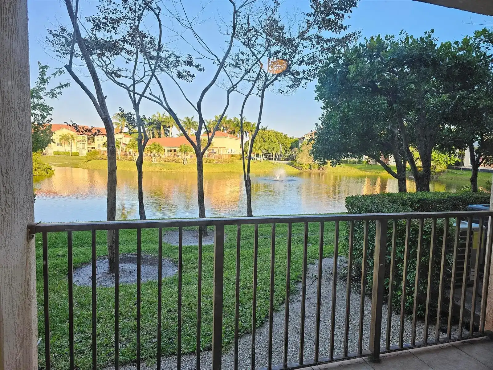 604 Villa Circle # 604, Boynton Beach FL 33435