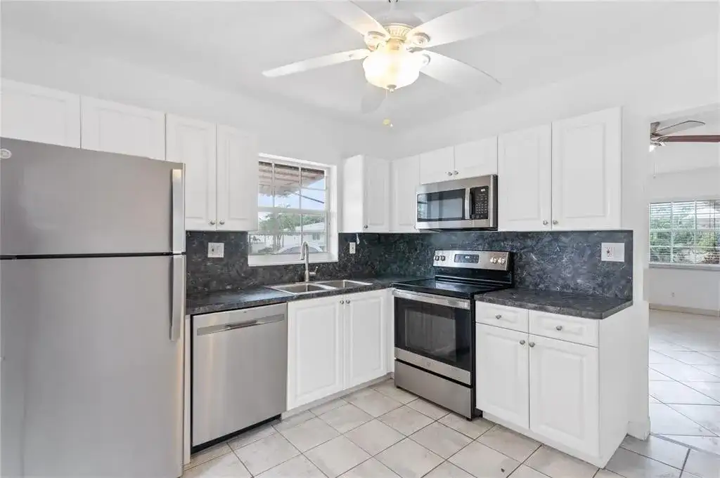 242 Neptune Avenue, Lauderdale By The Sea FL 33308 photo 5