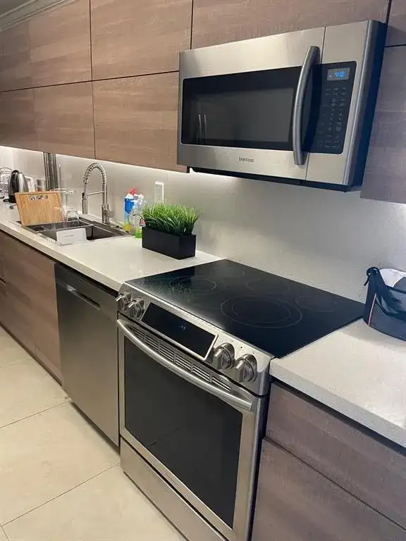 3000 S Ocean Drive # 302, Hollywood FL 33019 photo 2