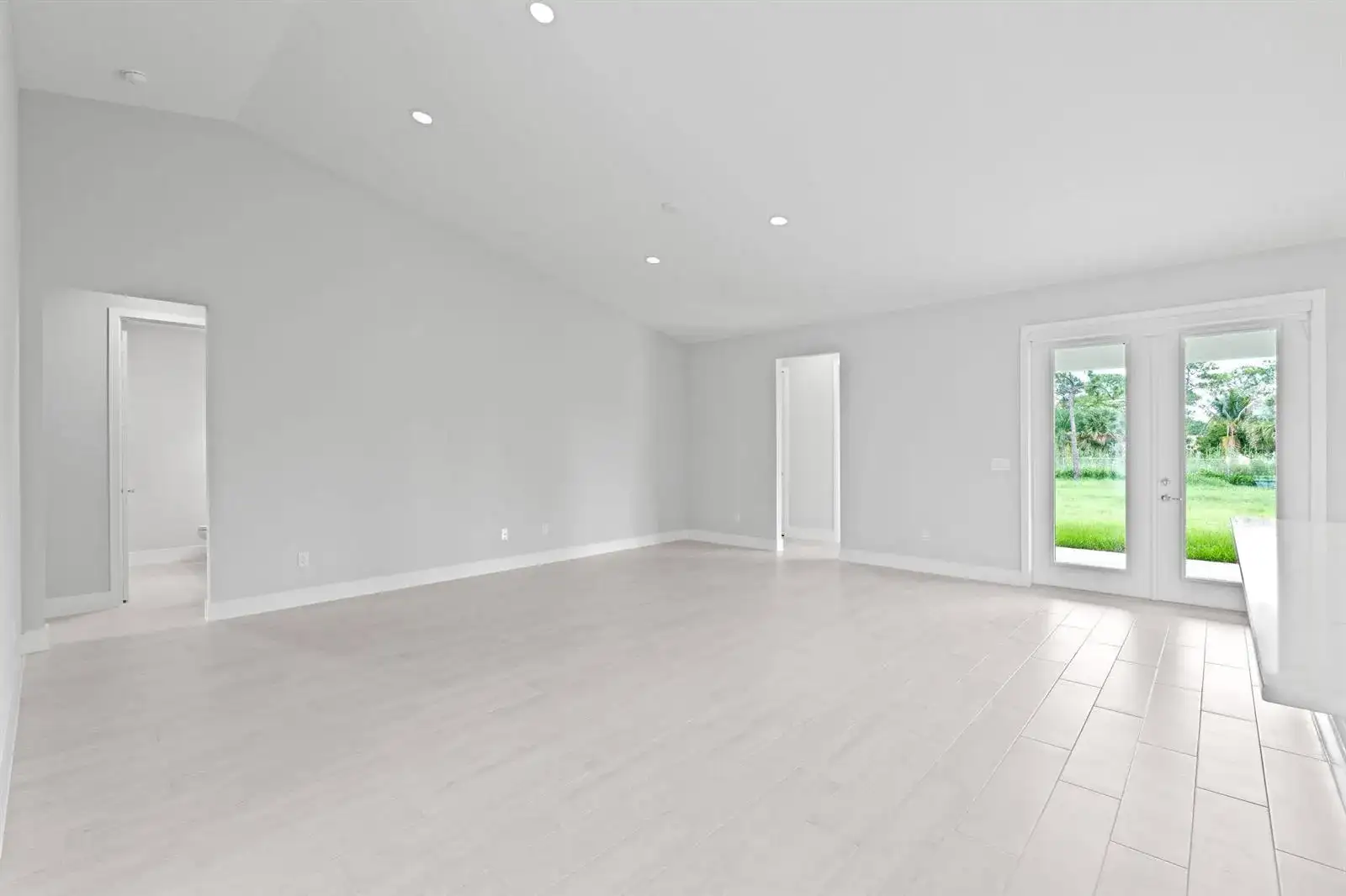 11299 42nd Road N, Royal Palm Beach FL 33411 photo 4