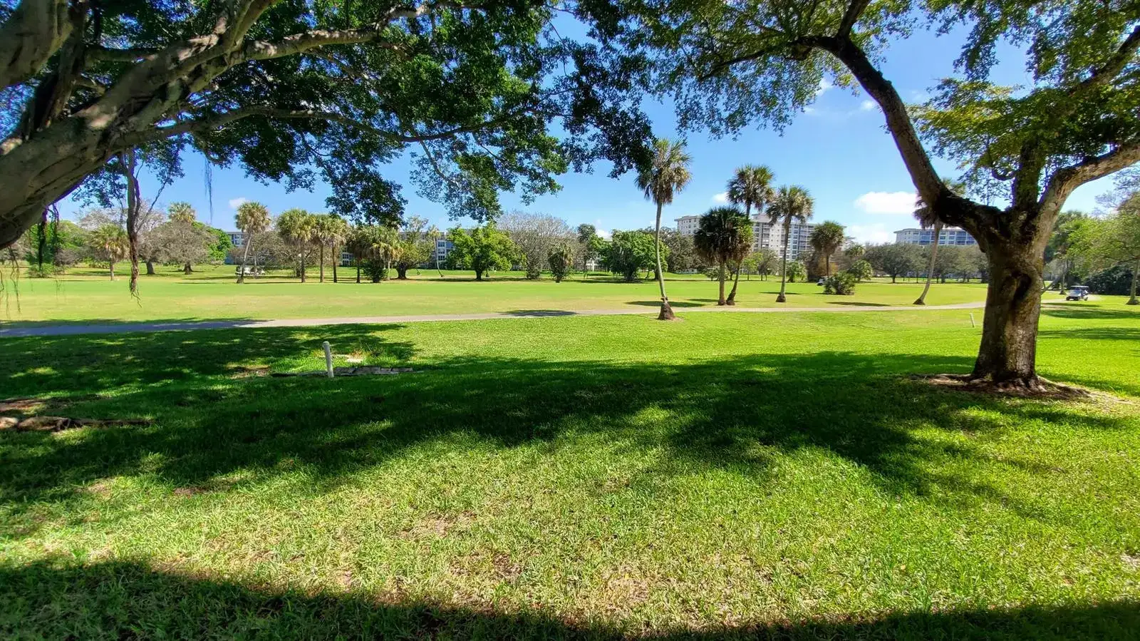 3800 Oaks Clubhouse Drive # 112, Pompano Beach FL 33069 photo 4
