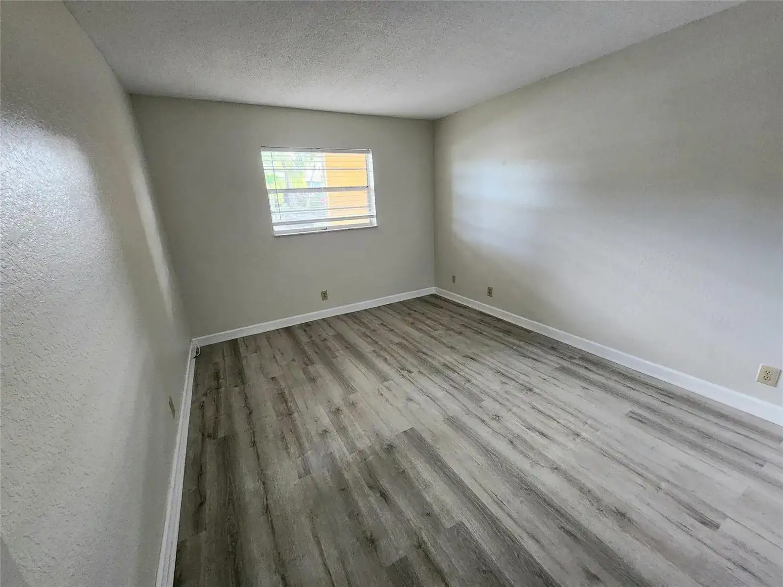 2607 NE 8th Avenue # 33, Wilton Manors FL 33334 photo 4