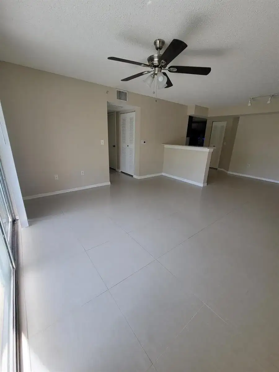 1400 Crestwood Court S # 1402, Royal Palm Beach FL 33411 photo 3