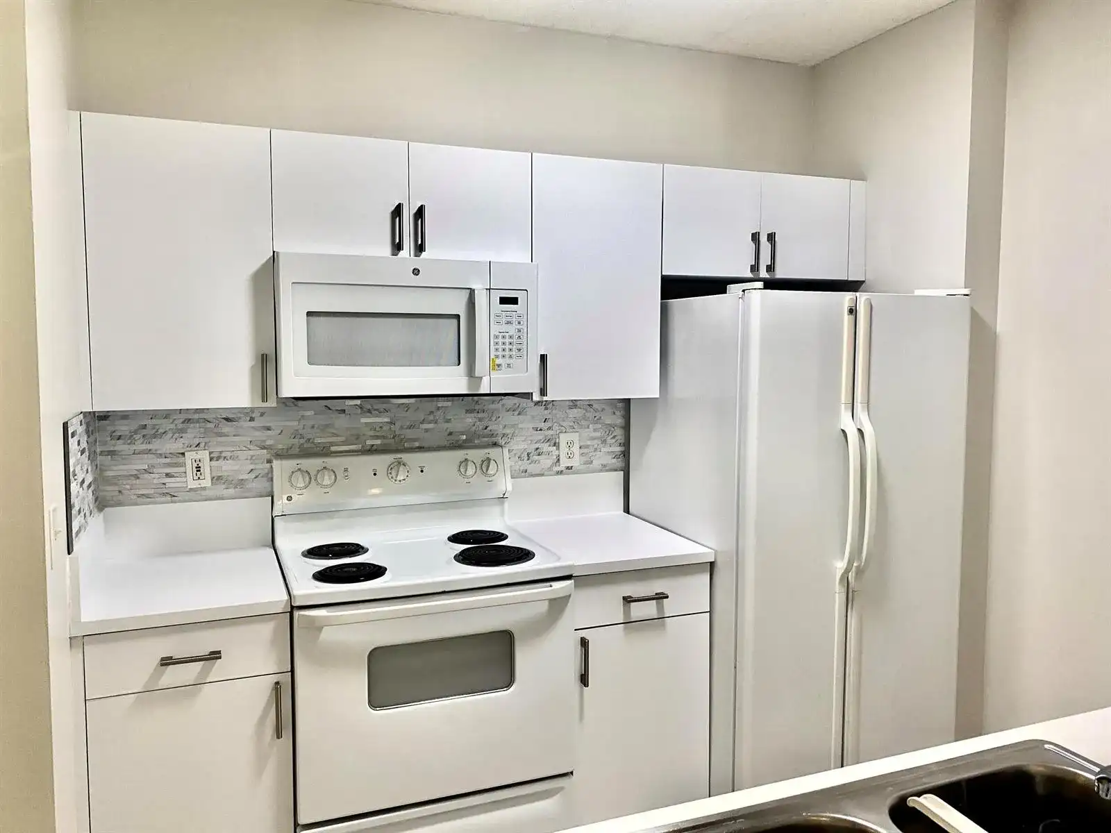 630 S Sapodilla Avenue # 204, West Palm Beach FL 33401