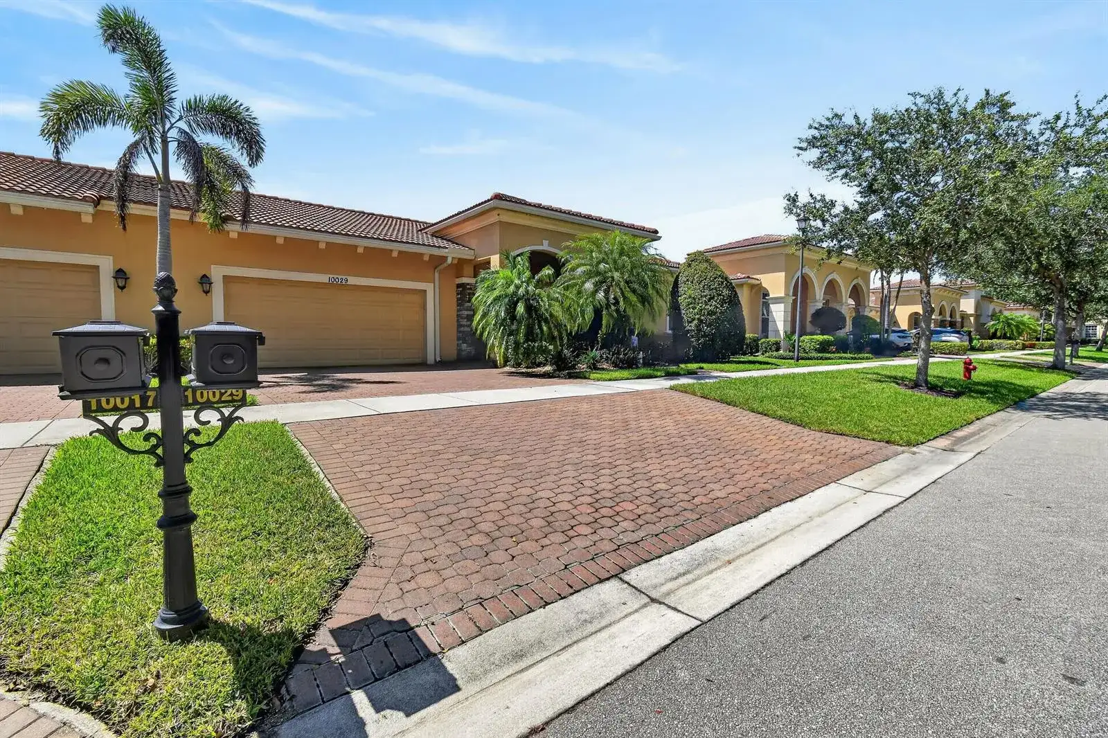 10029 SW Duccio Lane, Port St. Lucie FL 34986 photo 2