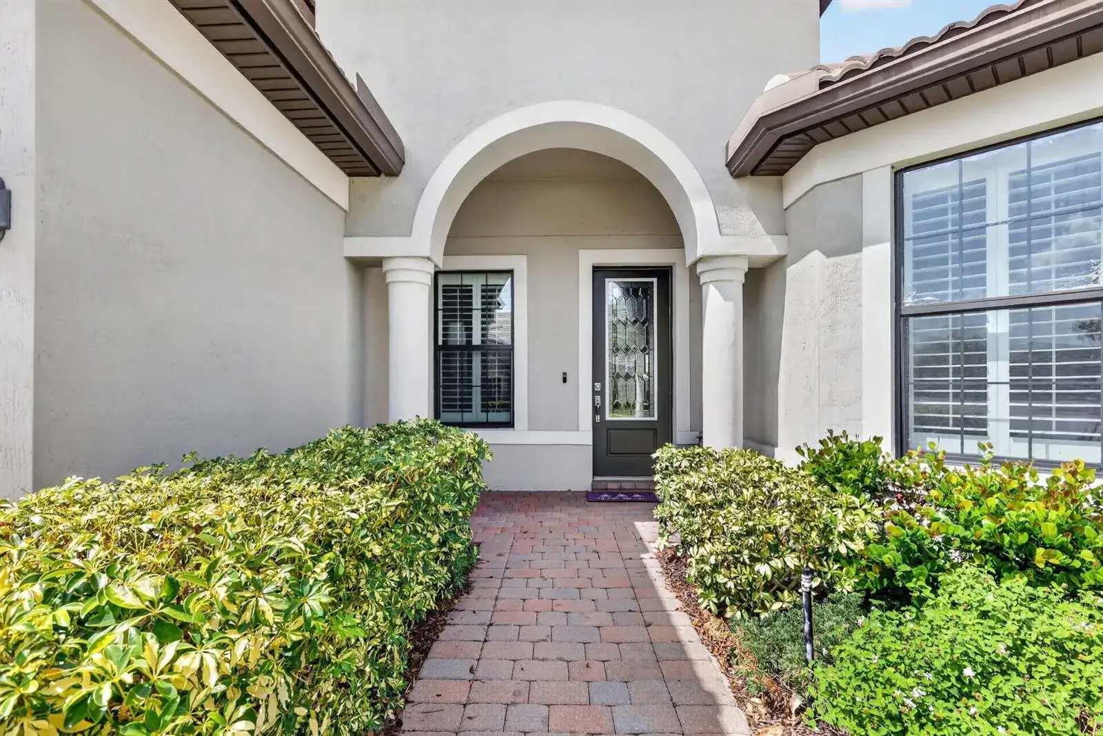 604 SE Monteiro Drive, Port St. Lucie FL 34984 photo 3