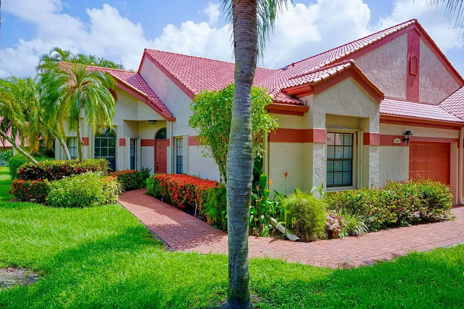 7520 Lexington Club Boulevard # A, Delray Beach FL 33446 photo 2