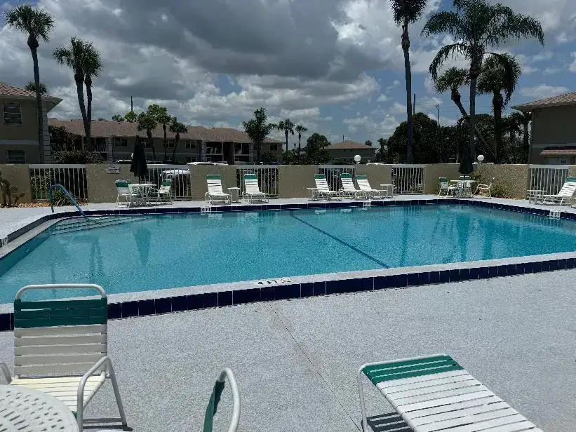 1531 SE Royal Green Circle Unit 106, Port St. Lucie FL 34952