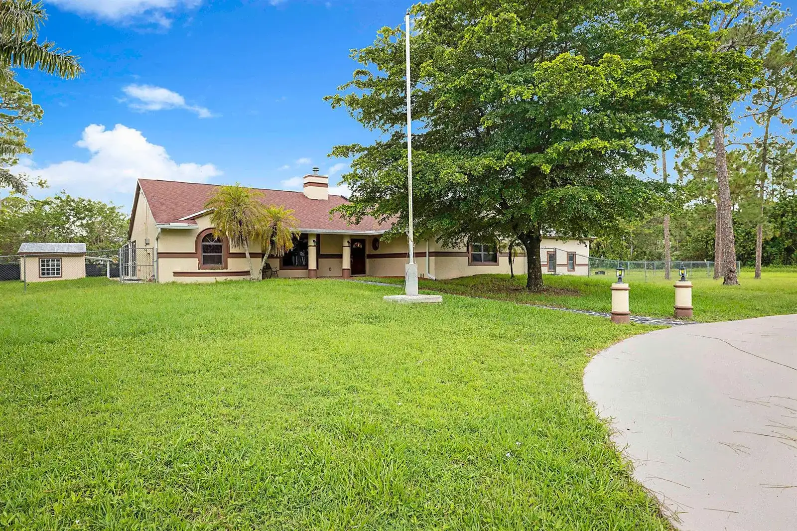 17298 66th Court N, FL 33470 photo 2