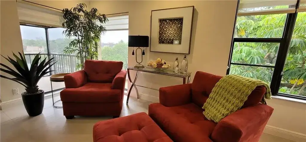 6010 S Falls Cir Drive # 423, Lauderhill FL 33319 photo 5